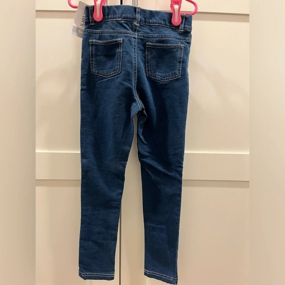 Carters size 6x skinny jean, NWT